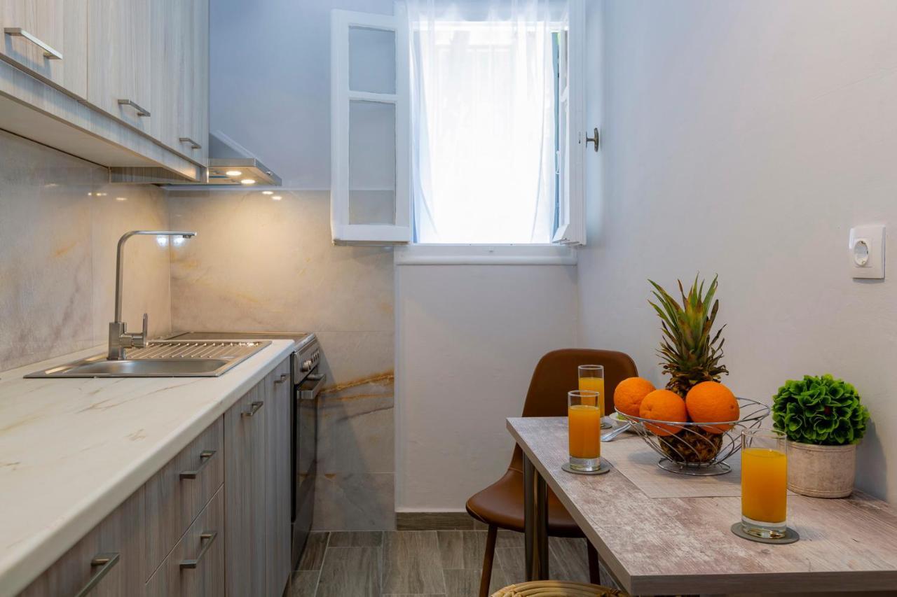 H&G Old Town Apartment Corfu  Exteriör bild